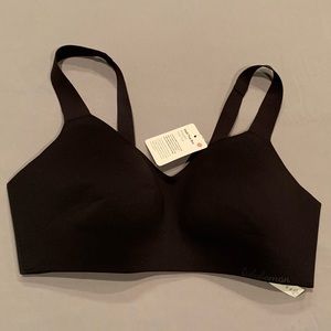 NWT Lululemon Hold True Bra